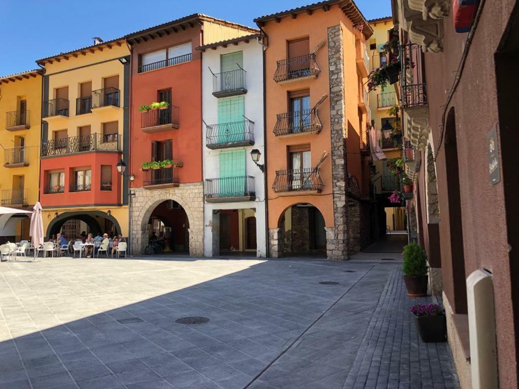 Apartamento Vacacional El Pont de Suert Kültér fotó